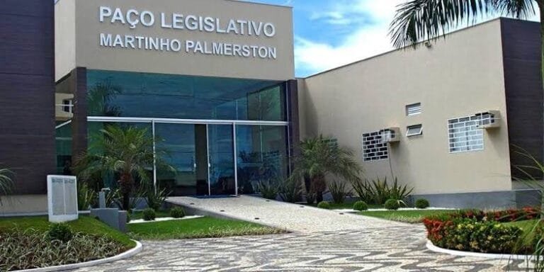 Projeto para cobrança de taxa de turismo volta à pauta na Câmara de Caldas Novas