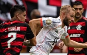 Flamengo e eliminado pelo Bayern de Munique nas oitavas do Mundial de Clubes apos derrota por 4 a 2 em Miami
