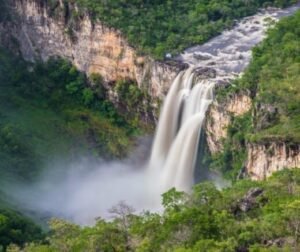 Turismo em Goias lidera crescimento nacional e impulsiona servicos